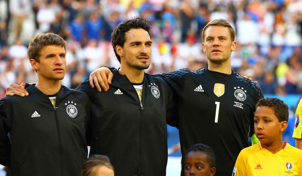 Leadership Roles Inside Squads 2 Leadership Roles Inside Squads